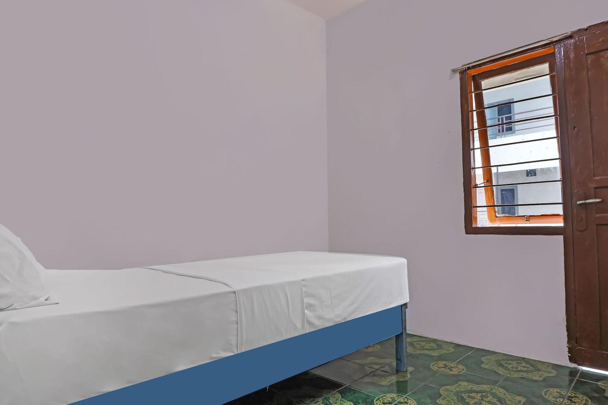 Spot On 92421 City Kost Syariah Pangkal Pinang Luaran gambar